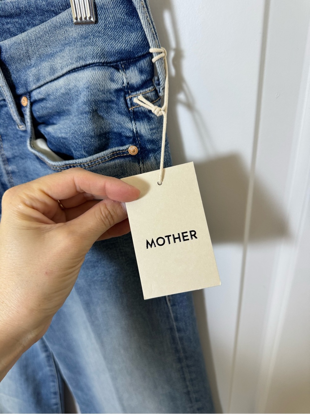 Mother Denim The Roller Let's Trip New Size 26 - Picture 6 of 10